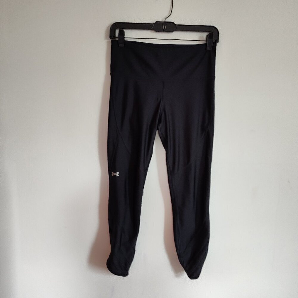 Ladies SZ M Under Armour Black Compression Cropped Legging